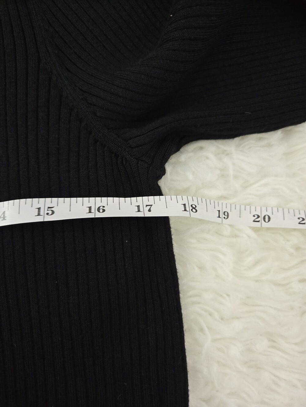 Investments ribbed-knit 3/4 sleeves black sweater. Size XL. New - Picture 4 of 7